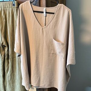 Zenana Tan V-Neck Tunic w Pocket 3X Gently Used